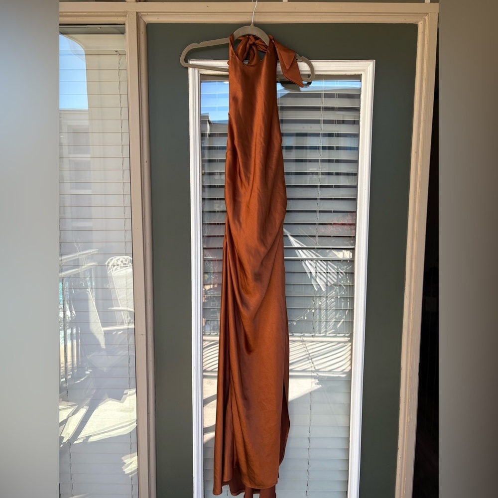Hello Molly LIGHT MINDS SATIN MAXI DRESS CHOCOLATE halter neck twist back sz 4 - Picture 5 of 12